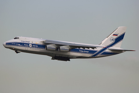 Antonov AN-124-100 (RA-82078)