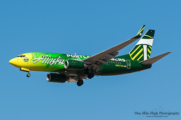 Boeing 737-790 (N607AS) - "Portland Timbers"
