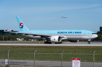 Boeing 777-FB5 (HL8285)