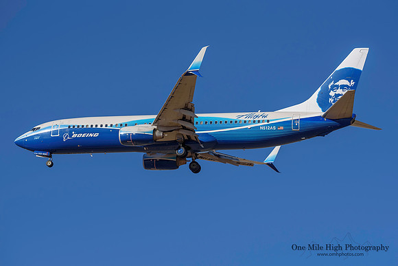 Boeing 737-890 (N512AS) - "Spirit of Seattle"