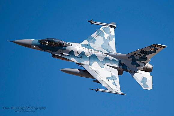 Lockheed F-16C-32-CF Falcon (87-0267) - "Blizzard Scheme"