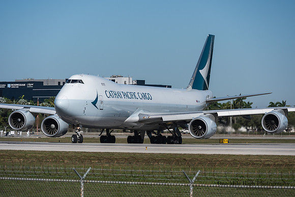 Boeing 747-867(F) (B-LJJ)