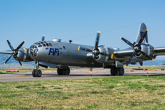 Boeing B-29 Superfortress (NX529B) - Commemorative Air Force's "FiFi"