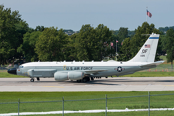 Boeing RC-135W Rivet Joint (62-4126)