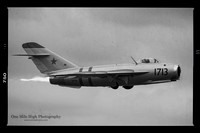 Mikoyan-Gurevich MiG-17 (N1713P) - Red Star Aero Services (Randy Ball)