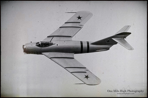 Mikoyan-Gurevich MiG-17 (N1713P) - Red Star Aero Services (Randy Ball)