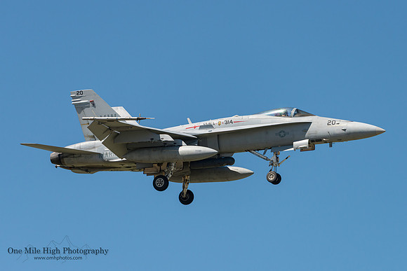McDonnell Douglas F/A-18C Hornet (BuNo 164012)
