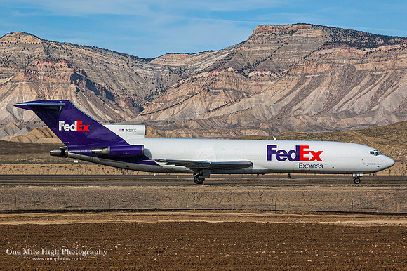Boeing 727-2S2F(Adv) (N211FE) - "Bobby"