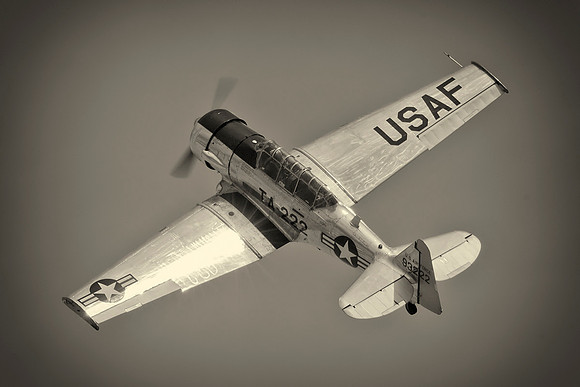1946 North American T-6G (N22NA) - Bill Leff Airshows