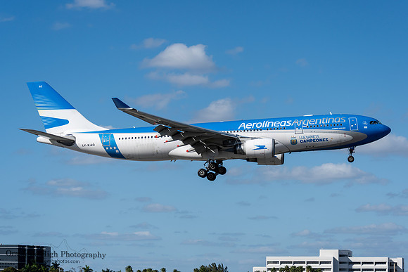 Airbus A330-202 (LV-KAO)