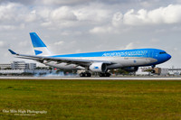 Airbus A330-223 (LV-FNJ)