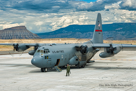 Lockheed C-130H Hercules (92-0548)