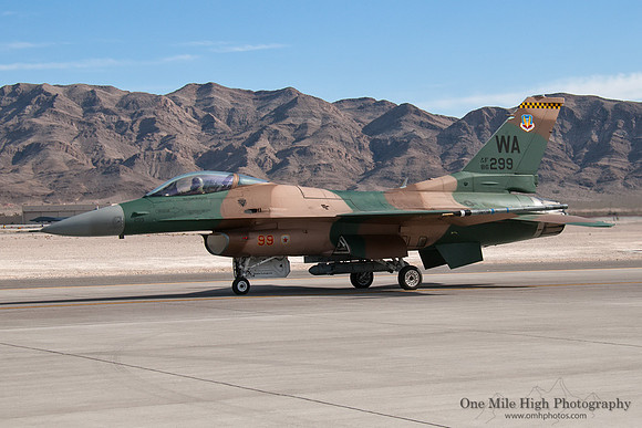 Lockheed Martin F-16C (86-0299) - 64th Aggressor Squadron