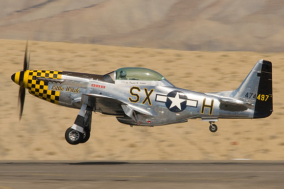 North American P-51 Mustang (N6320T) - Little Witch