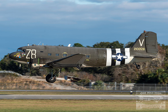 Douglas C-47 Skytrain (N3239T)