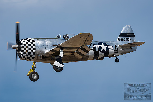 Republic P-47 Thunderbolt (NX47DF)
