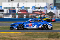 #64 Ford Multimatic Motorsports (Ford Mustang GT3)