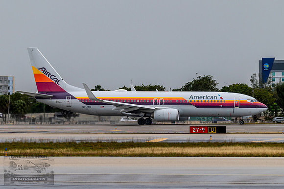 Boeing 737-823 (N917NN) - Air Cal Retro