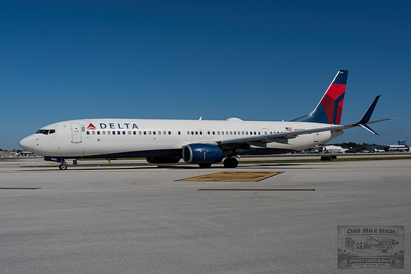 Boeing 737-932ER (N905DN)