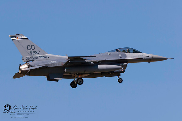Lockheed Martin F-16C-30-CF Falcon (87-0227) - "Ike"