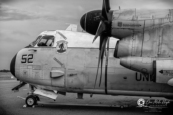 Grumman C-2A Greyhound (BuNo 162157) - VRC-40 Rawhides