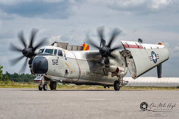 Grumman C-2A Greyhound (BuNo 162157)