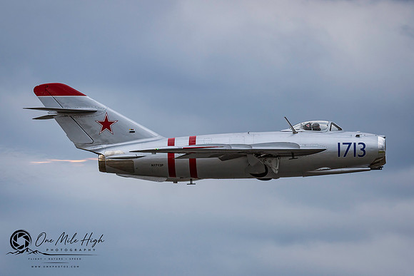Mikoyan-Gurevich MiG-17 (N1713P) - Red Star Aero Services (Randy Ball)