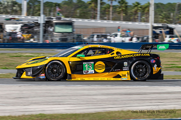 #13 AWA - Corvette Z06 GT3