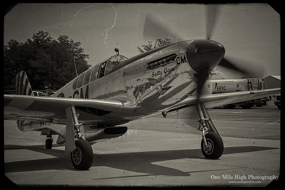 1943 TP-51C Mustang (42-103293 : N251MX) - Collings Foundation - "Betty Jane"