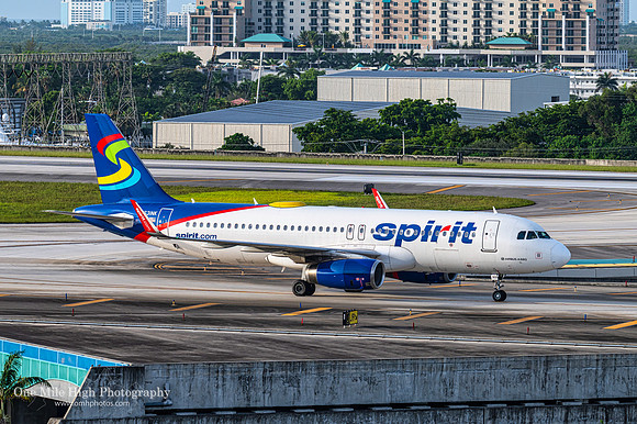 Airbus A320-232 (N631NK)