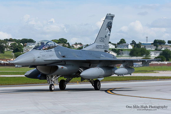 Lockheed F-16C-40-CF Falcon (88-0512) - 175th Fighter Squadron