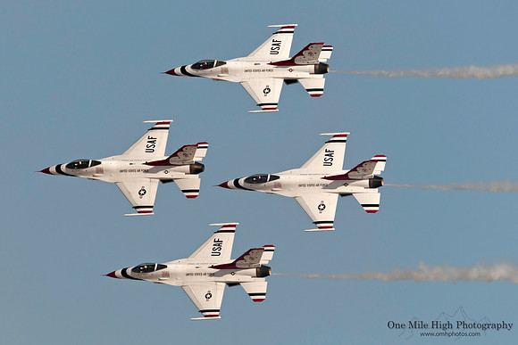 Lockheed Martin F-16C Falcon - USAF Thunderbirds
