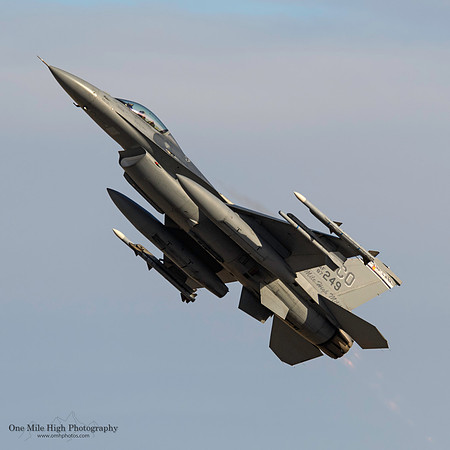 Lockheed F-16C-30-CF Falcon (87-0249)