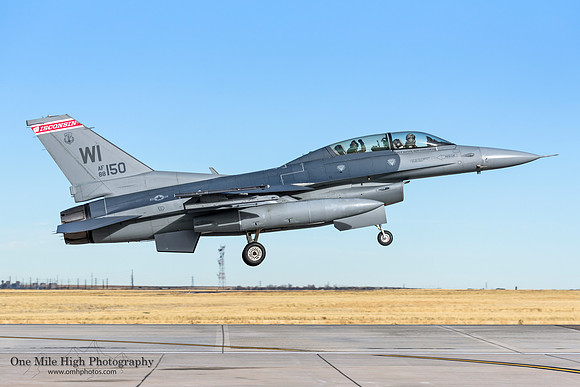 Lockheed F-16D-30-CF Falcon (88-0150)
