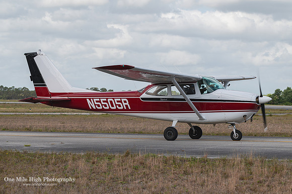 Cessna 172F Skyhawk (N5505R)