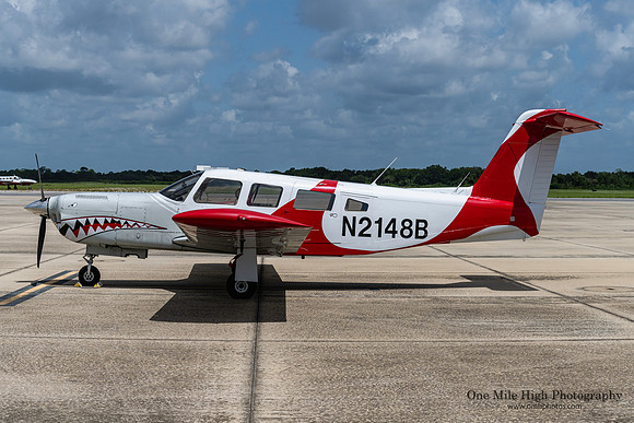 Piper PA-32RT-300 Lance II (N214BB)