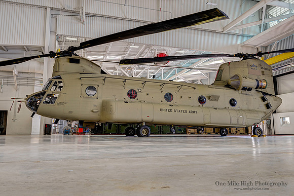 Boeing CH-47F Chinook (09-08824)