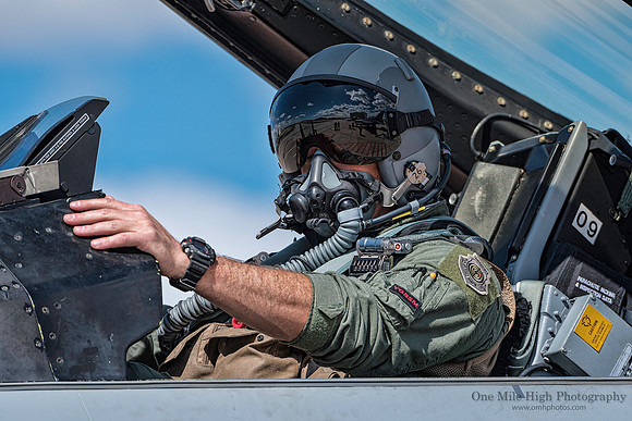 Lockheed F-16C-30-CF Falcon (87-0261)