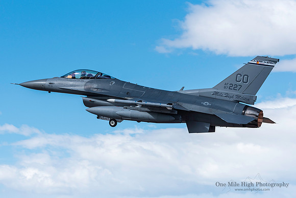 Lockheed F-16C-30-CF Falcon (87-0227)