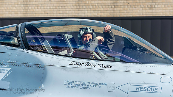 Lockheed F-16C-30-CF Falcon (87-0227)