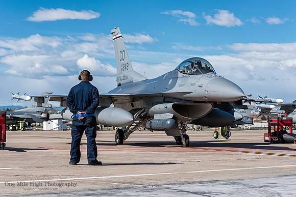 Lockheed F-16C-30-CF Falcon (87-0249)