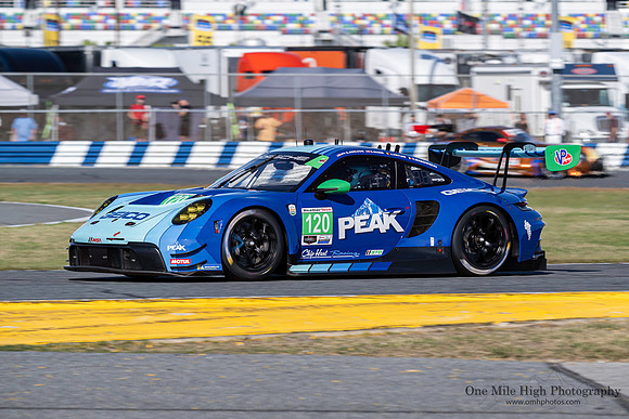 #120 Chip Hart Racing - Porsche 911 GT3.R