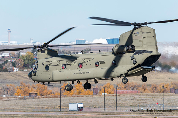 Boeing CH-47F Chinook (09-08824)