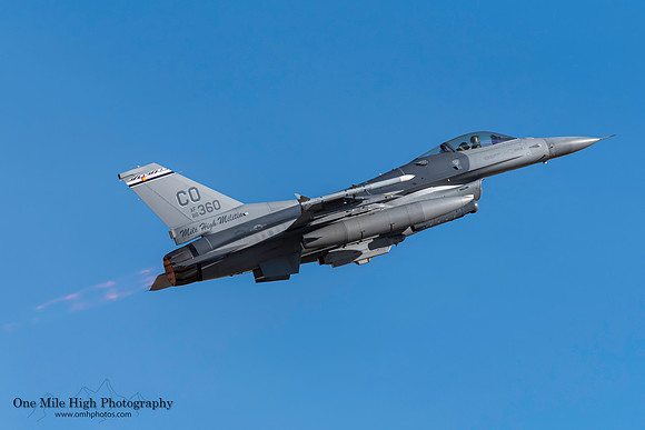 Lockheed F-16C-30-CF Falcon (86-0360) - "Waldo"