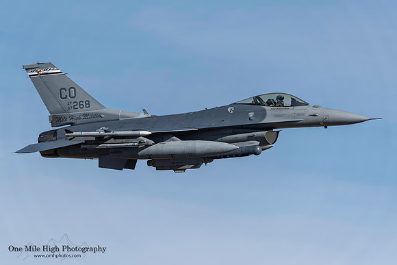 Lockheed F-16C-30-CF Falcon (87-0268) - "Waldo"