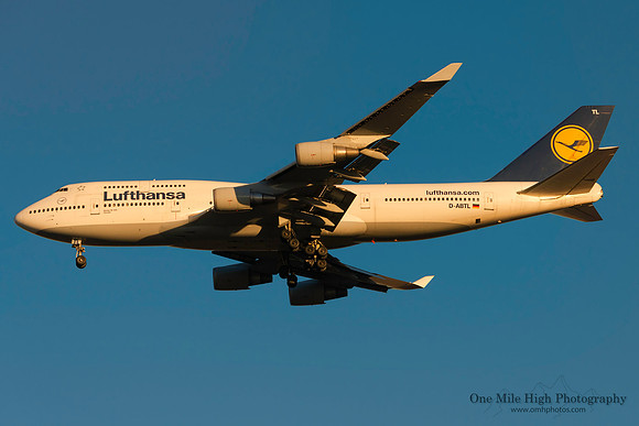 Boeing 747-430 (D-ABTL)