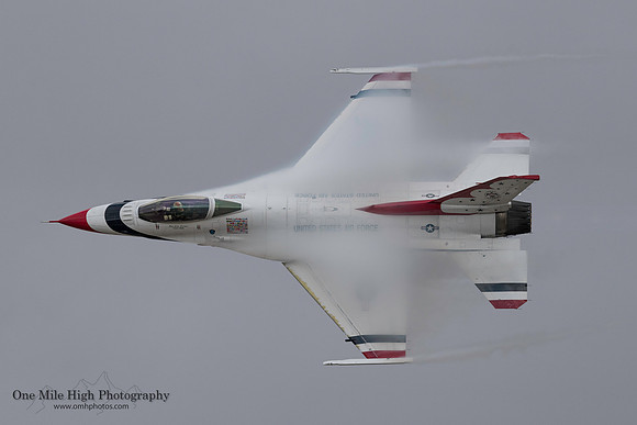 Lockheed F-16C Falcon - Thunderbird #5 (Maj Alex Turner)