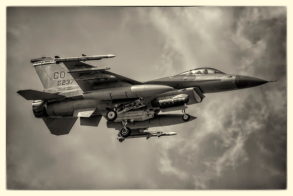 DSC4169_Lockheed Martin F-16C - 120th Fighter Squadron (87-0237) Tonemapped & CEF4 & SEF2