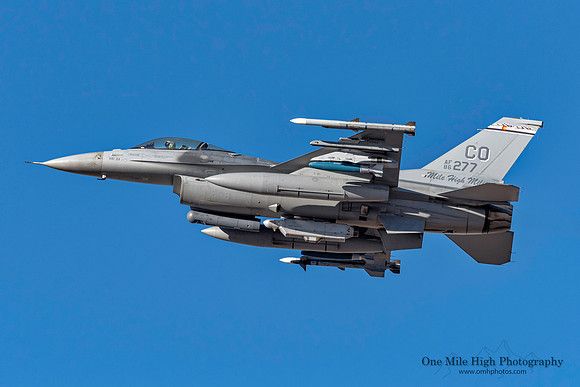 Lockheed F-16C-30-CF falcon (86-0277) - "Frog"