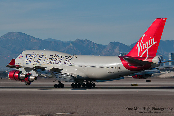 Boeing 747-443 (G-VROM)